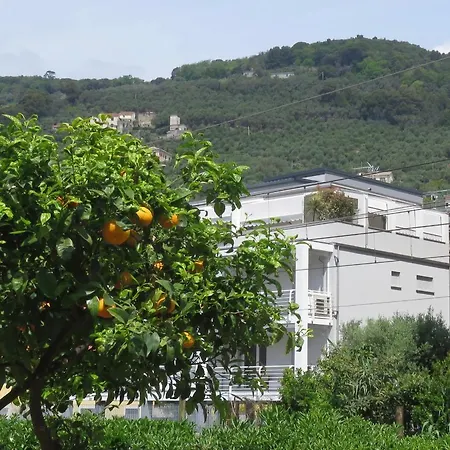 Attico Fronte Mare Residenza Matilde Apartamento