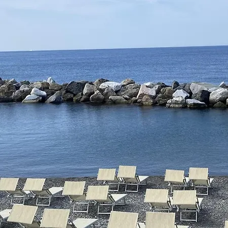 Attico Fronte Mare Residenza Matilde Apartment