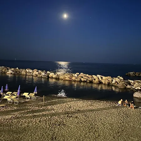 Apartment Attico Fronte Mare Residenza Matilde Chiavari