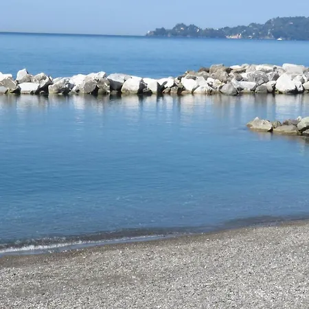Lägenhet Attico Fronte Mare Residenza Matilde
