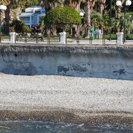 Lägenhet Attico Fronte Mare Residenza Matilde *